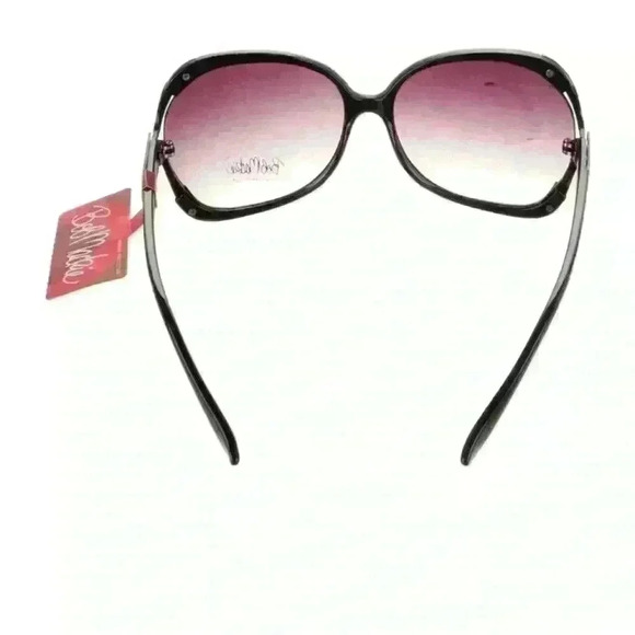 Bob Mackie oversized sunglasses NWT comes with unbranded sunglasses case main image 4
